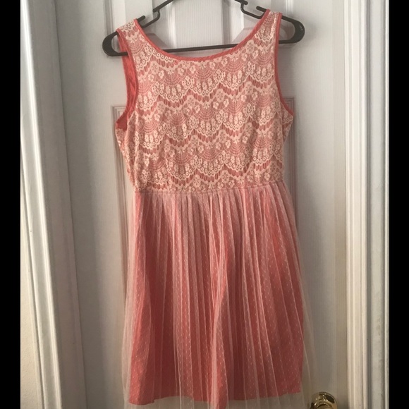 SUMMER DRESS OVERLAY LACE FLYING TOMATO SMALL - Picture 1 of 5